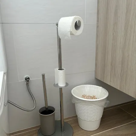 Popcorn House *