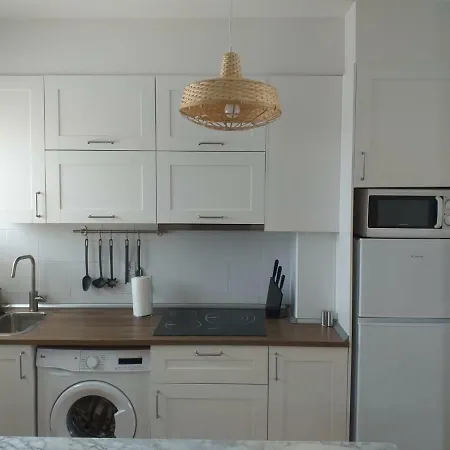 Apartment Popcorn House *